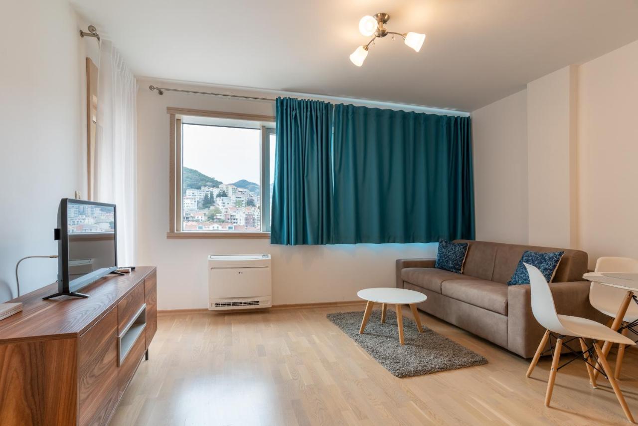 Fontana Mediteran Properties Будва Екстериор снимка