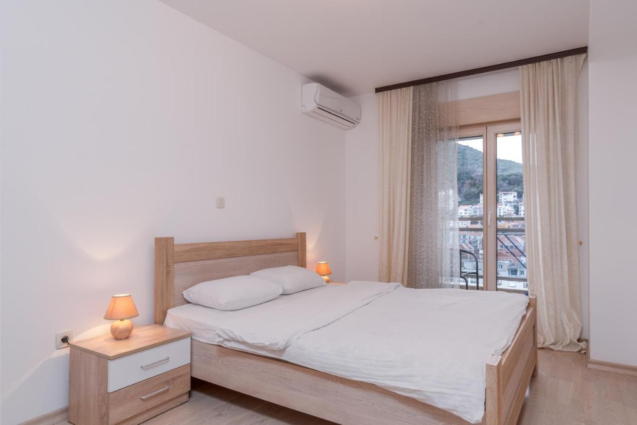 Fontana Mediteran Properties Будва Екстериор снимка