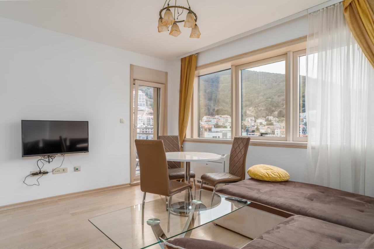 Fontana Mediteran Properties Будва Екстериор снимка