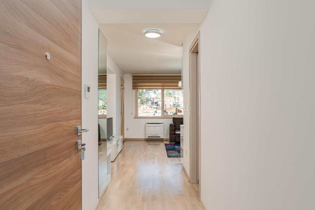 Fontana Mediteran Properties Будва Екстериор снимка