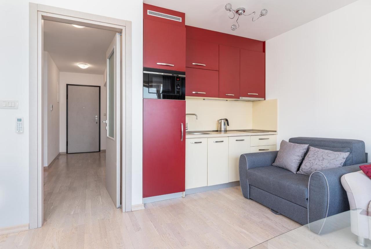 Fontana Mediteran Properties Будва Екстериор снимка