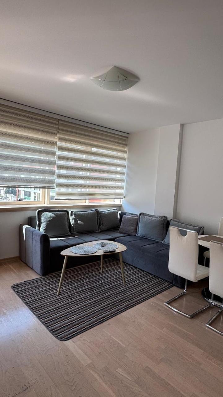 Fontana Mediteran Properties Будва Екстериор снимка